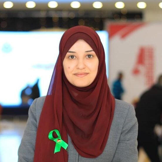 فاطمة عبدالله